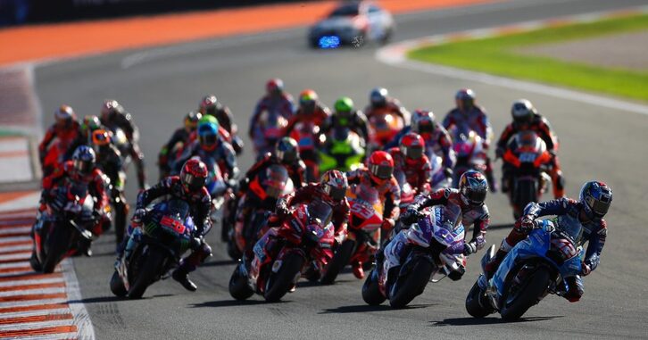 Điên rồ khi không có tay đua Anh nào ở MotoGP hay Moto2