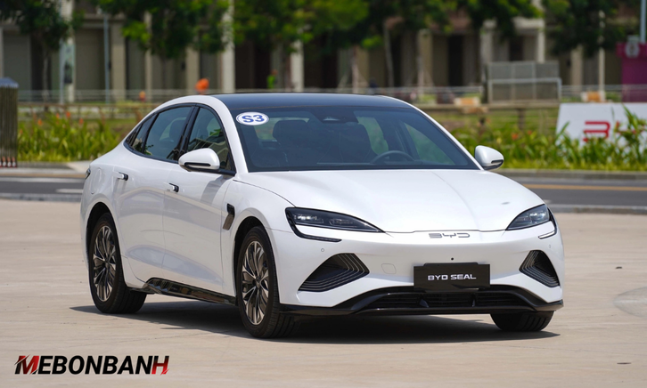 BYD Seal sở hữu thiết kế sedan điện thể thao mang phong cách tương lai
