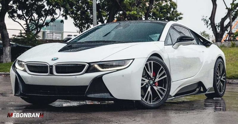 BMW i8