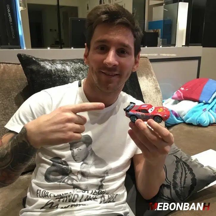Chi tiết bộ sưu tập siêu xe đắt giá và đầy lịch lãm của Lionel Messi