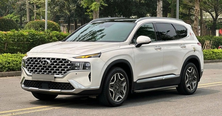 Mẫu xe SUV cũ: Hyundai Santa Fe