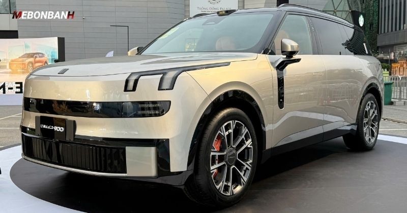Lynk & Co 900