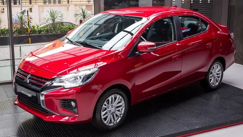 Đánh giá chi tiết ngoại thất và nội thất xe