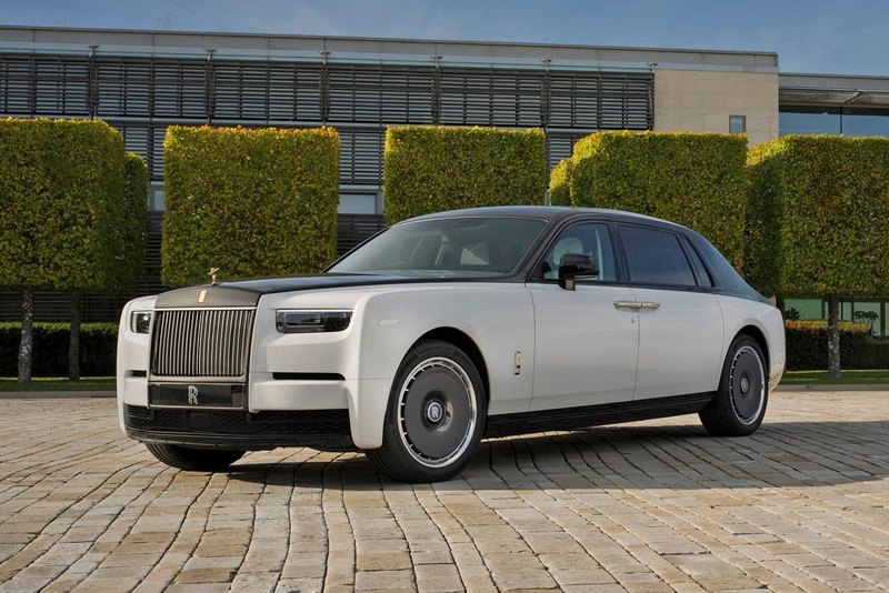 Rolls royce: Bảng giá 2026, thông tin 5 siêu phẩm đắt nhất 4 Những mẫu xe đắt đỏ và độc bản gây tiếng vang