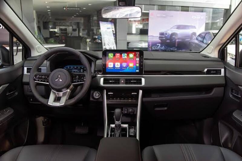 Đánh giá chi tiết Mitsubishi Xpander: Mẫu xe 7 chỗ "quốc dân" cho gia đình 2 Nội Thất & Tiện Nghi: Đỉnh Cao Triết Lý "Omotenashi"