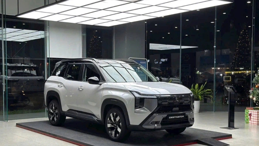 Giá lăn bánh Mitsubishi Destinator Ultimate mới nhất tháng 8/2026 2 Chi phí lăn bánh của Mitsubishi Desitator Ultimate tại TPHCM và Hà Nội