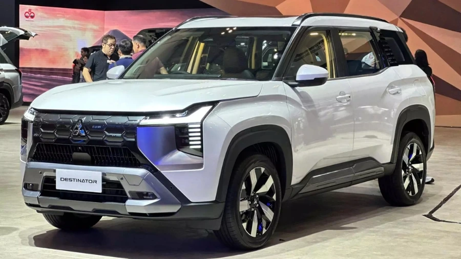 Giá lăn bánh Mitsubishi Destinator Premium 2026: Cập nhật chi tiết từng khoản phí tại Hà Nội & TP.HCM 1 Giá lăn bánh Mitsubishi Destinator Premium